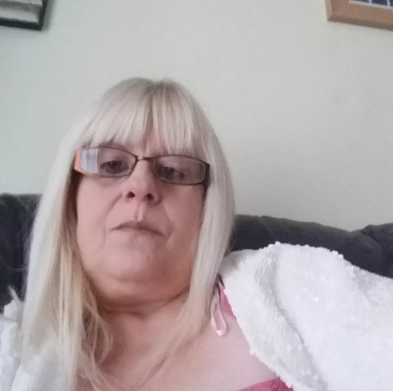 Notts mature phone sex Matures with dildos
