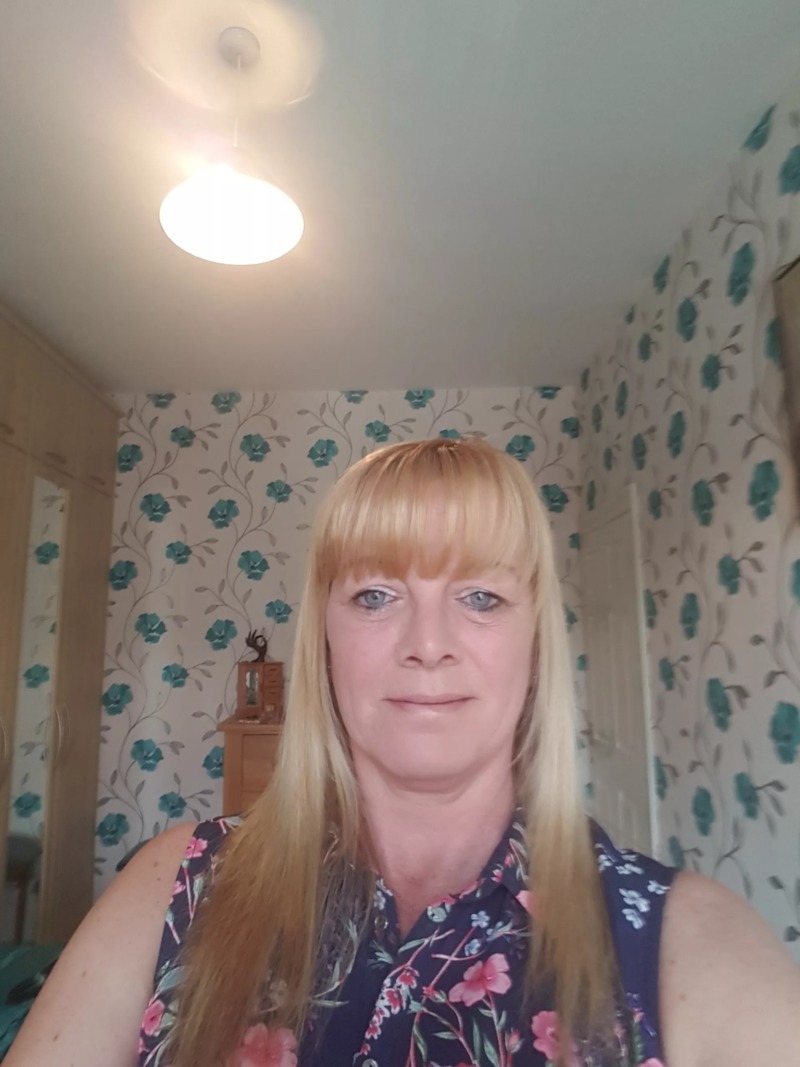 Easy Going Emma 51 From Oldham Local Oldham Granny Sex