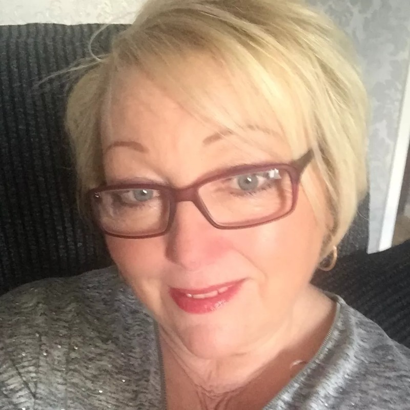 Sex With Grannies Glamorous Gillian 55 From Warrington