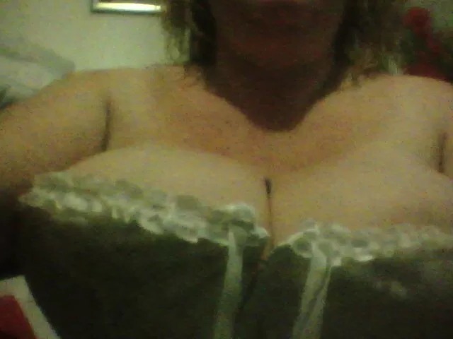 Swingers in arundel