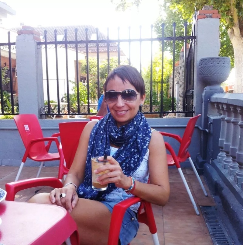 putas las palmas chica desnuda de la motocicleta
