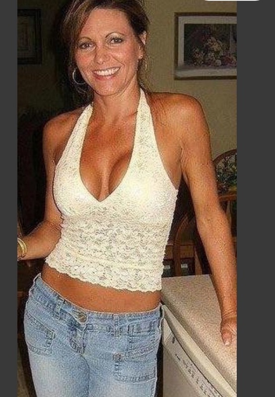 Casual Milf Date with SoreadytoplayNOW, 40, in Redondo Beach, Casual, no st...